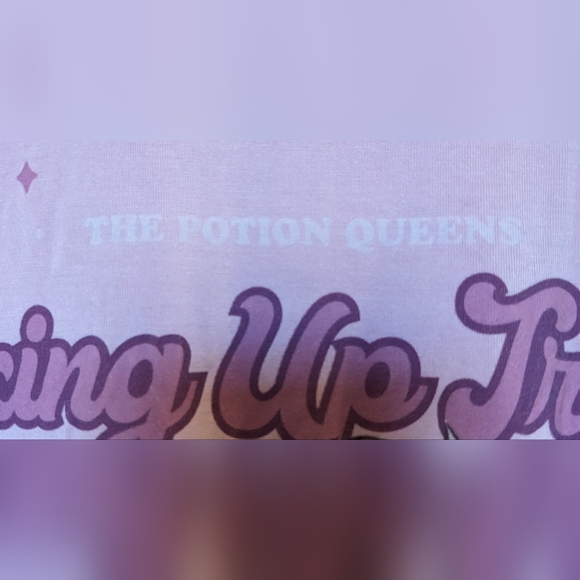 Disney Villains Oversized Pink Sleep Shirt sz 2X Ursula Cooking Up Trouble - Picture 3 of 9